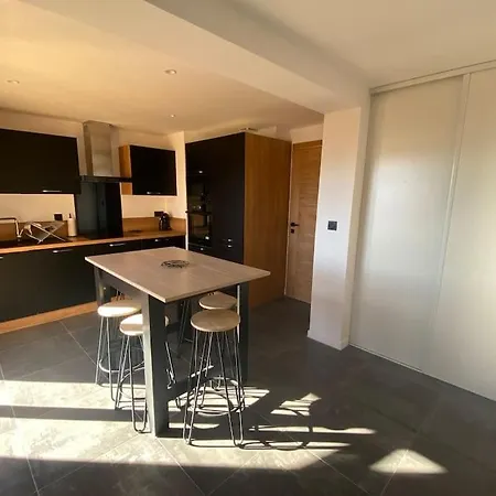 Appartement Bas De Chalet *
